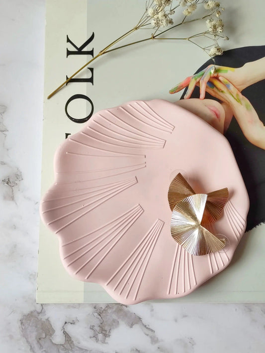 Shelly - vassoio svuotatasche a forma di conchiglia - Edizione limitata - NORK DESIGN